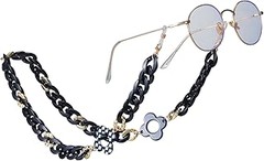 Uso práctico de cadenas ligeras para gafas en la vida diaria